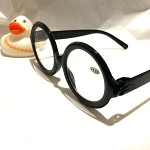 - Round Black Reading Glasses +  1.50